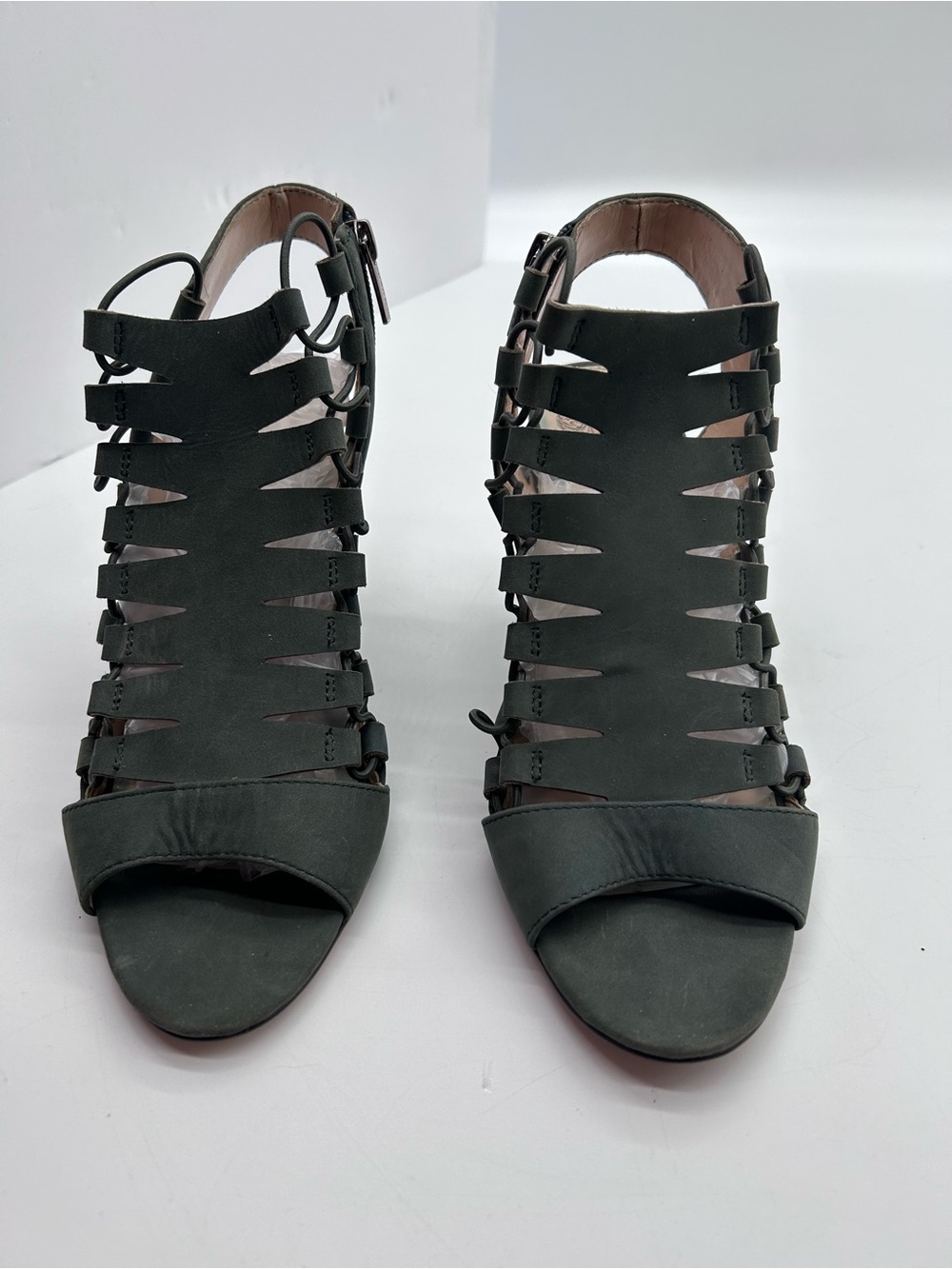 Vince Camuto Olive Green Strappy Zippered Gladiator sandals size8.5